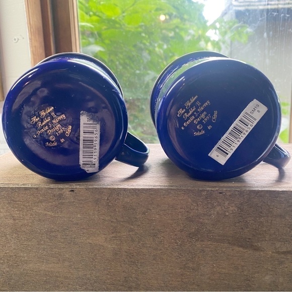 The GOLDEN RABBIT II Denise S. Harvey Design Blue Snowman Metal Coffee Cups set - Picture 4 of 6